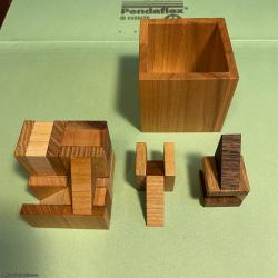 Akiyama Packing Box, IPP38 exchange puzzle made by Vinco