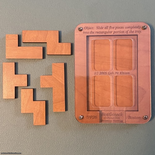 Bottleneck (original version), IPP26 (2006) Exchange Puzzle designed by Goh Pit Khiam