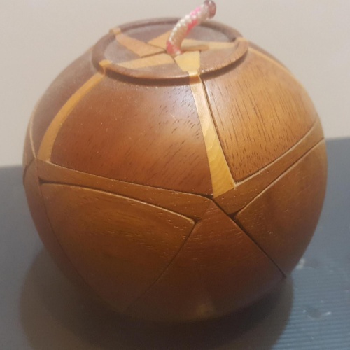 EXPLODING ICOSA - BOMB!