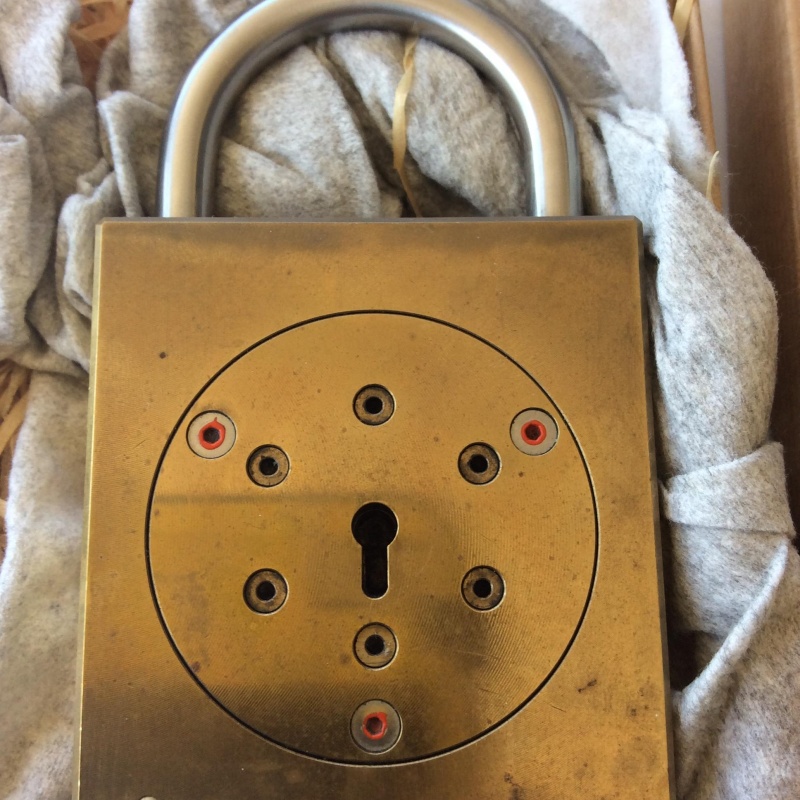 Popplock T9