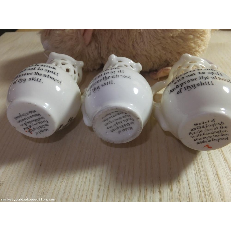 3 Crested Puzzle Jugs, Chester, Bridlington and Hull  (Lot 3 of 4)