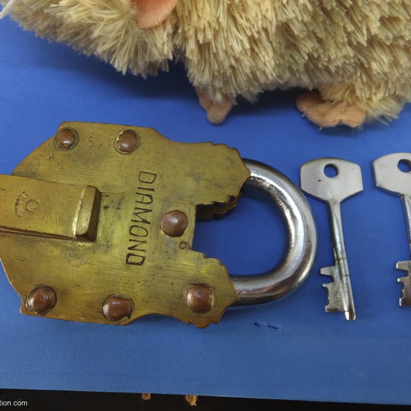 Trick Padlock #2 "6 Levers Diamond"