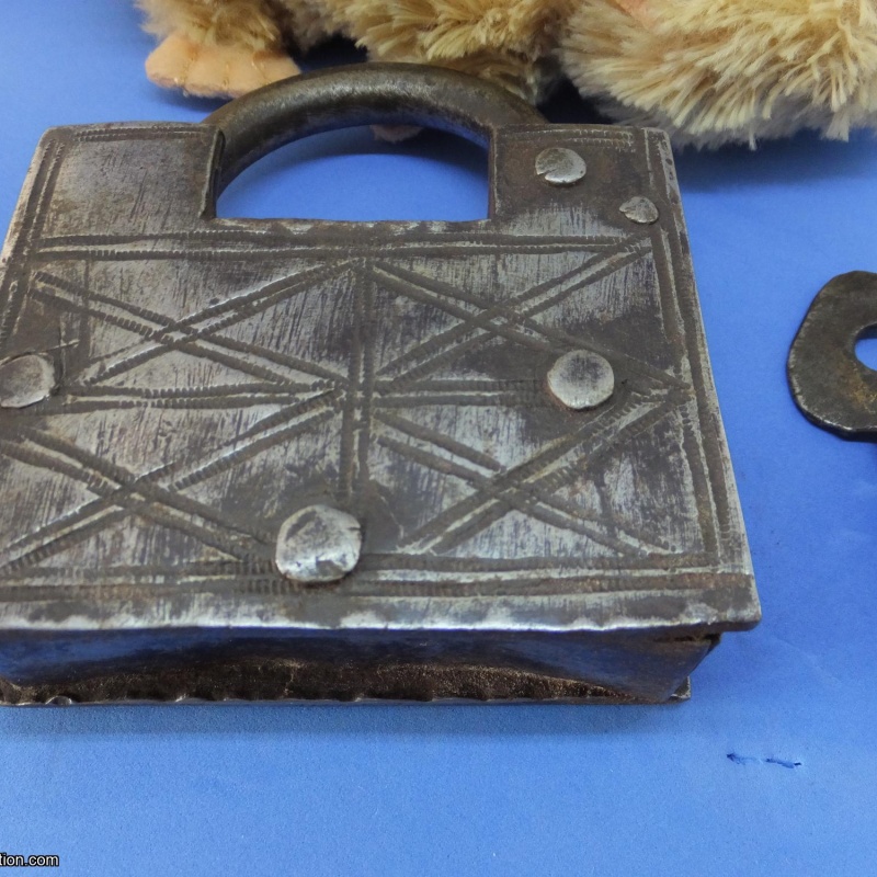 Trick Padlock #4