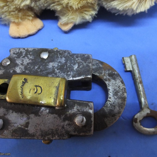 Trick Padlock #13 : 6 Levers 07