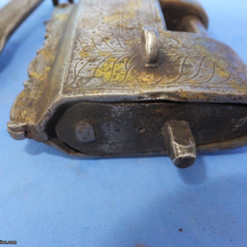 Trick Padlock #6 "No text markings"