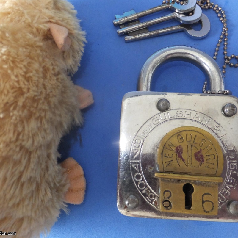 Trick Padlock #17 "New Gulshan 6 Levers"