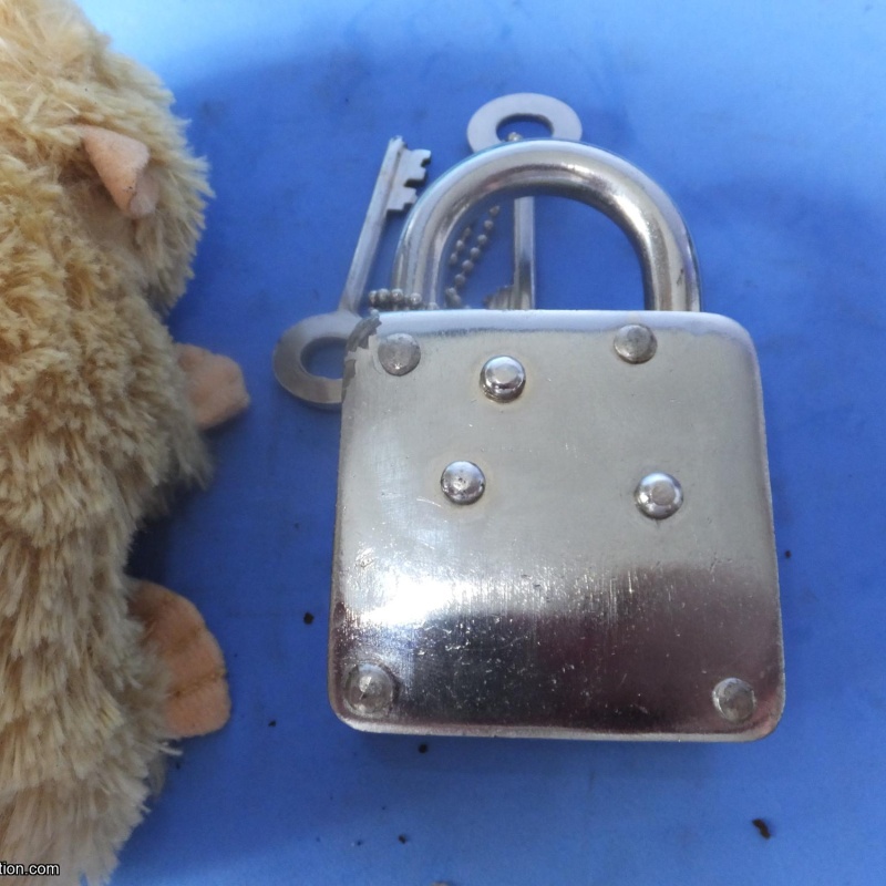 Trick Padlock #28 "Aligarh Arzoo No551 7 LEVERS"
