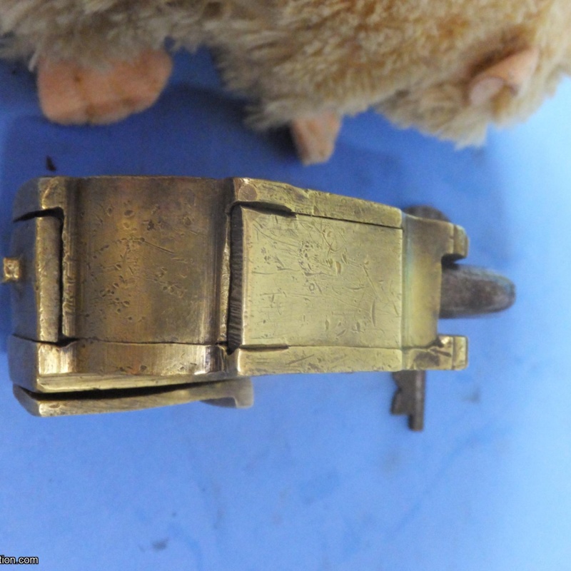 Trick Padlock #29 "6 Levers"