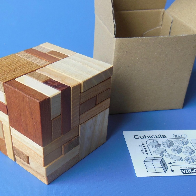 Cubicula wooden puzzle by Vinco