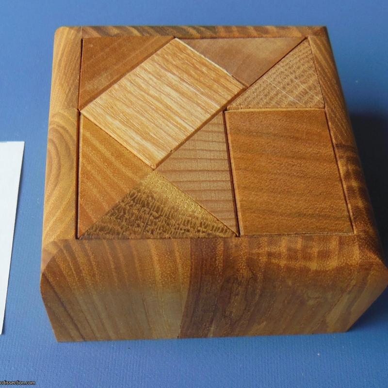 Mini AC3 wooden puzzle by Vinco