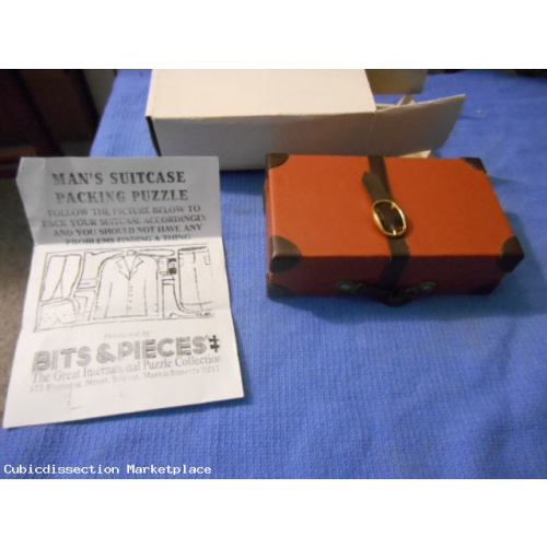 Man's Suitcase Packing Puzzle (B&P #07-7412)