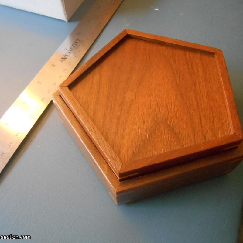 Pentagon Box,  Akio Kamei, B&P #08-7265