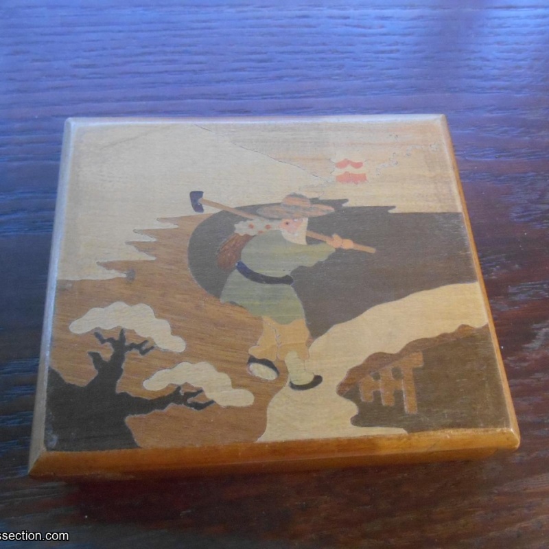 Japanese Cigarette Case/puzzle box