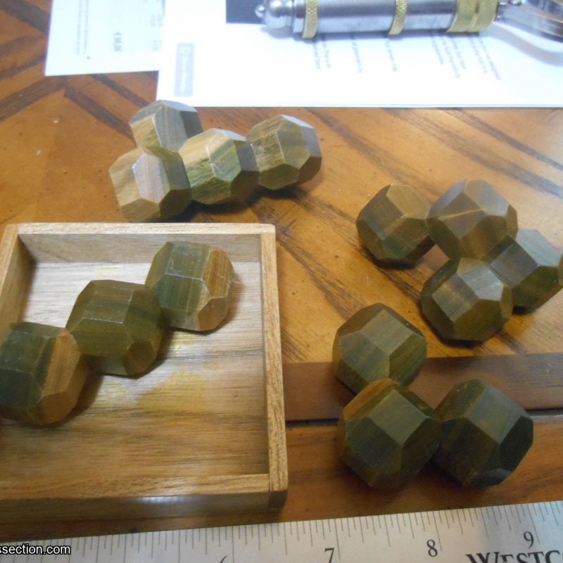 Pyramidal Pile - Coffin/Menold