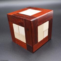 Cube in Cube - Jean-Claude Constantin