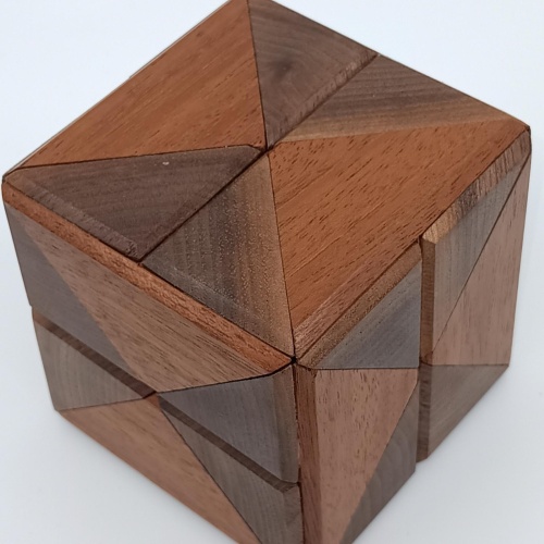 Diagonal Cube : Stewart Coffin