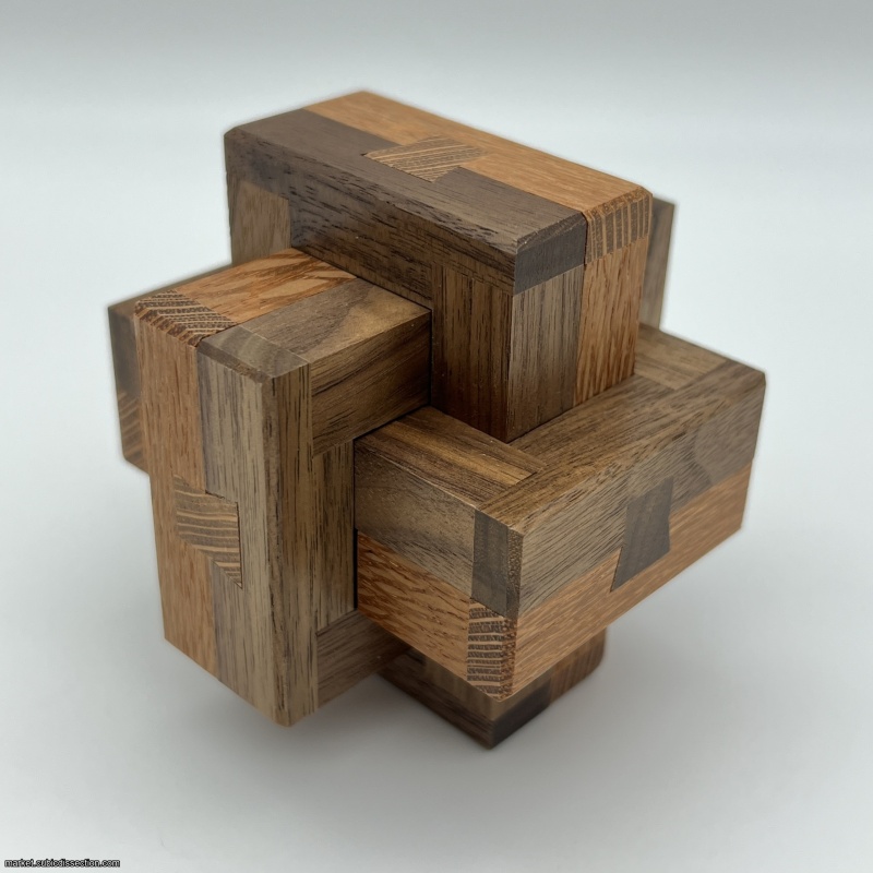 Dovetail Burr by Frans de Vreugd