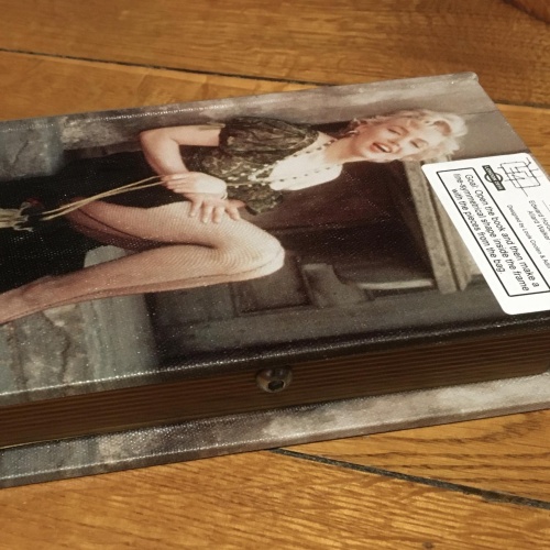 Baffling bolted book