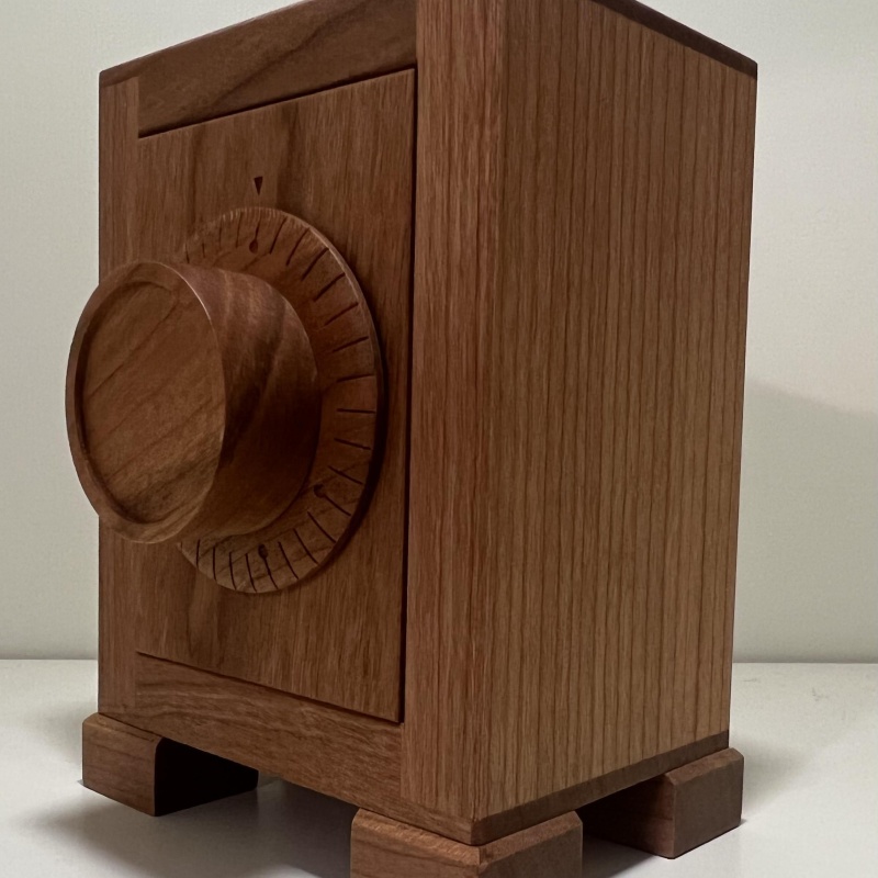 Karakuri Safe