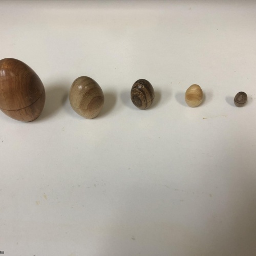 CHINNOMOTTO BABUSHKA EGGS!