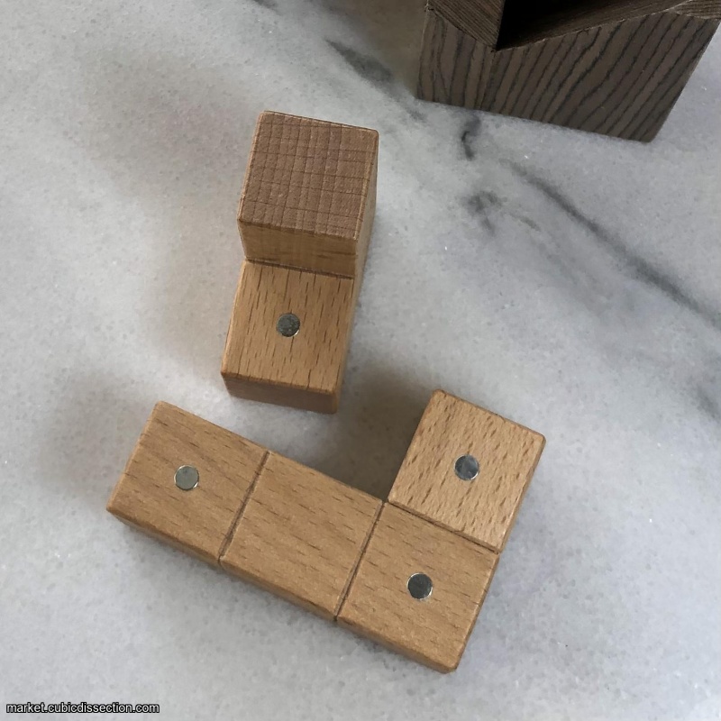 Magna Cube - Michael Emond