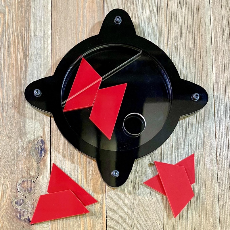 Trapped Packing Puzzle ( Spinnage 6) by Hyam Hirsh