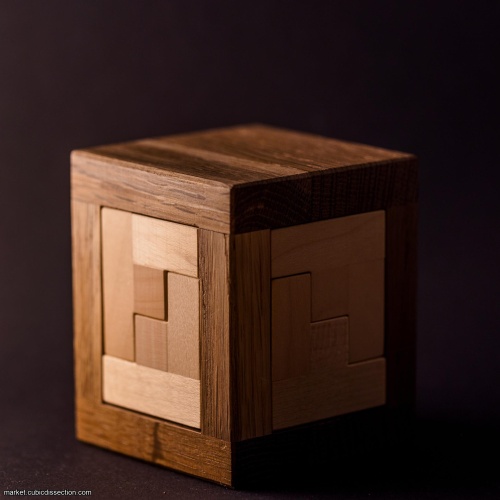 4 Pieces in a Frame by Osanori Yamamoto