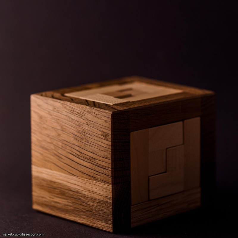 4 Pieces in a Frame by Osanori Yamamoto