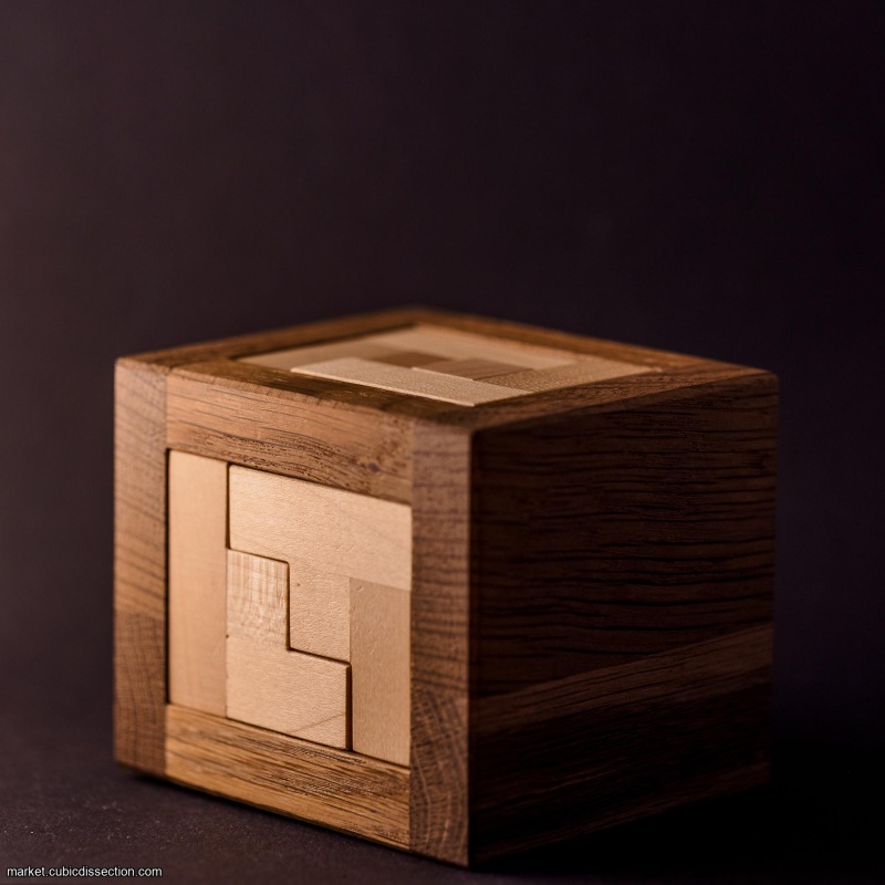 4 Pieces in a Frame by Osanori Yamamoto