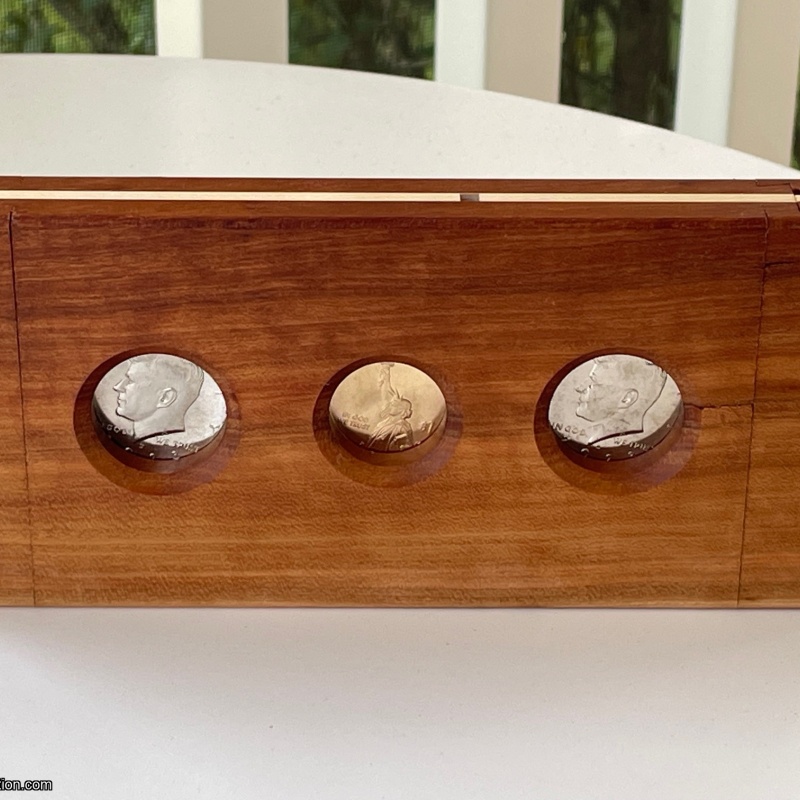 Free Me 9 Puzzle (Two Guys and a Gal)