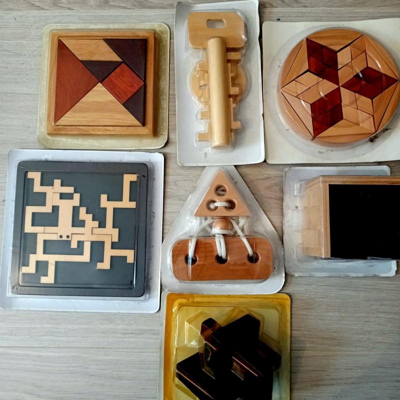 Nine Puzzles/Games