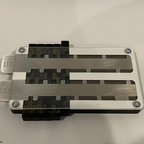 La Cerradura Doble by Robrecht Louage