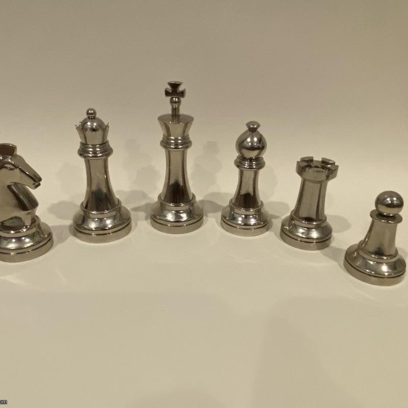 Chess Pieces Set - Hanayama - Silver