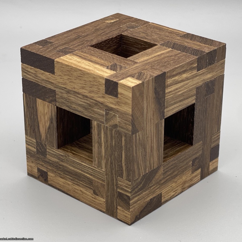 Twelve Straight/Twisted in Dark Black Limba (Fuller / Hirose)