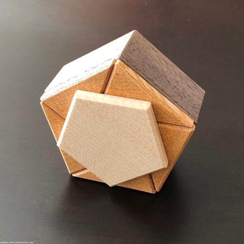 Top Star Karakuri Box - Christmas present from 2018