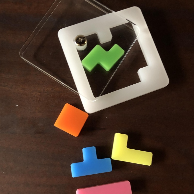 Tetra Spinner by Mineyuki Uyematsu (MINE)