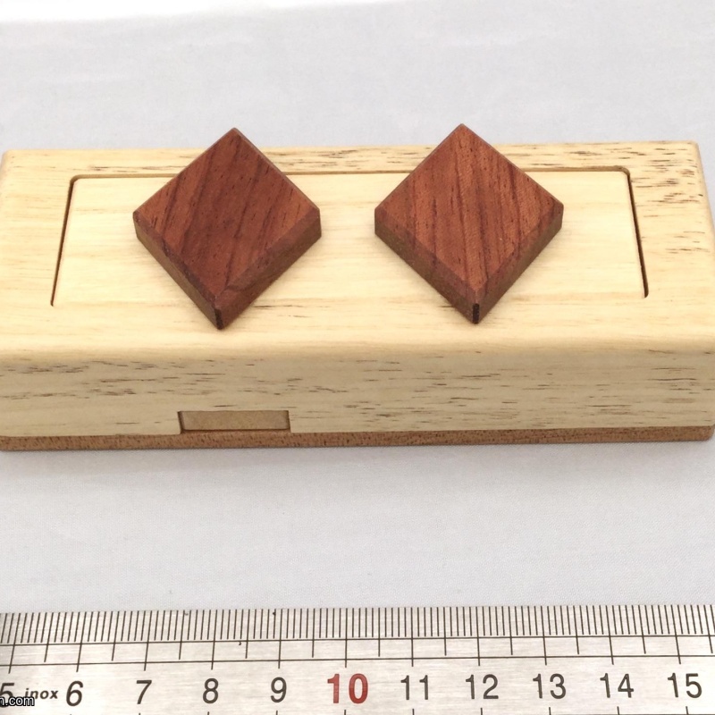 Diamond Case