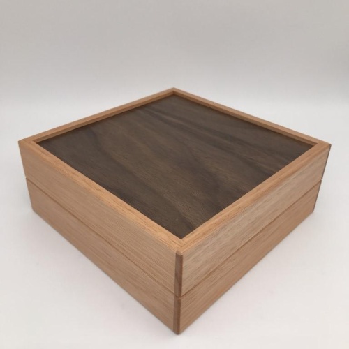 Reticulated Cubes by Lee Sallows (RPP)