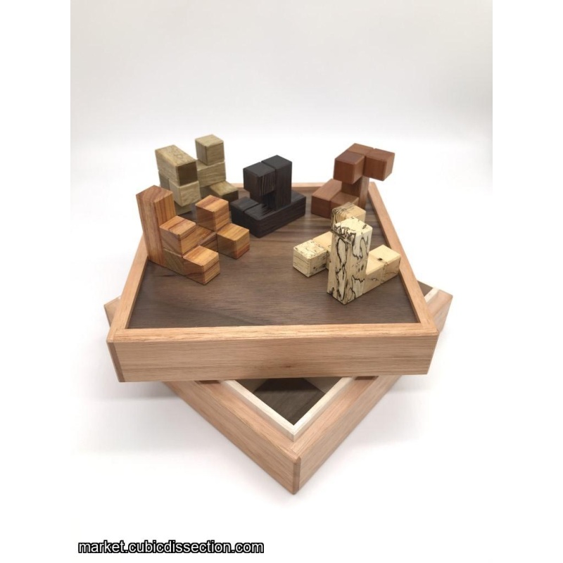 Reticulated Cubes by Lee Sallows (RPP)