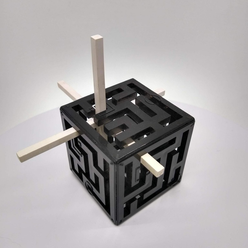 Oskar's Cube