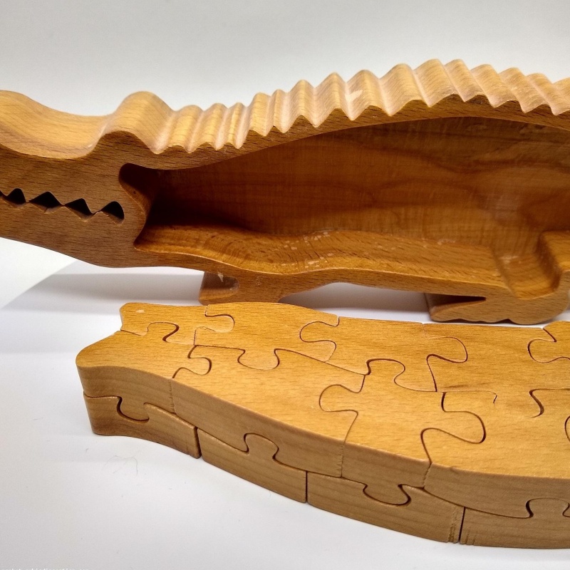 2 layer Jigsaw - Alligator