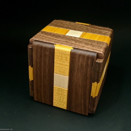 Vertical Bars Box 1 by Hideaki Kawashima