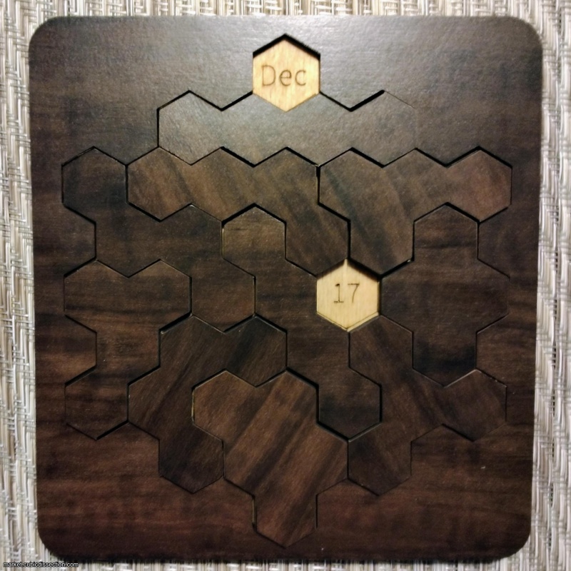 Shiura's Daily Hex (calendar packing puzzle)