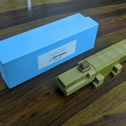 Gentleman Crocodile KY-31-2 by Yoh Kakuda