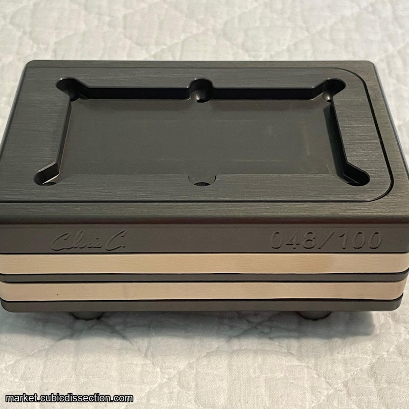 Billard by Chris Cormier