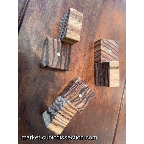 3 Cubes Puzzle - Eric Fuller