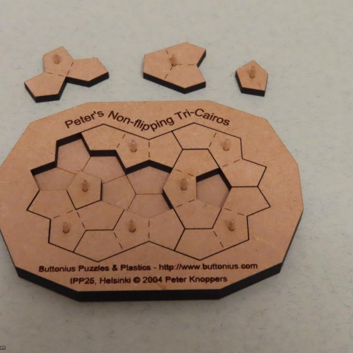 Peter's non-flipping tri-cairos (IPP25 exchange)