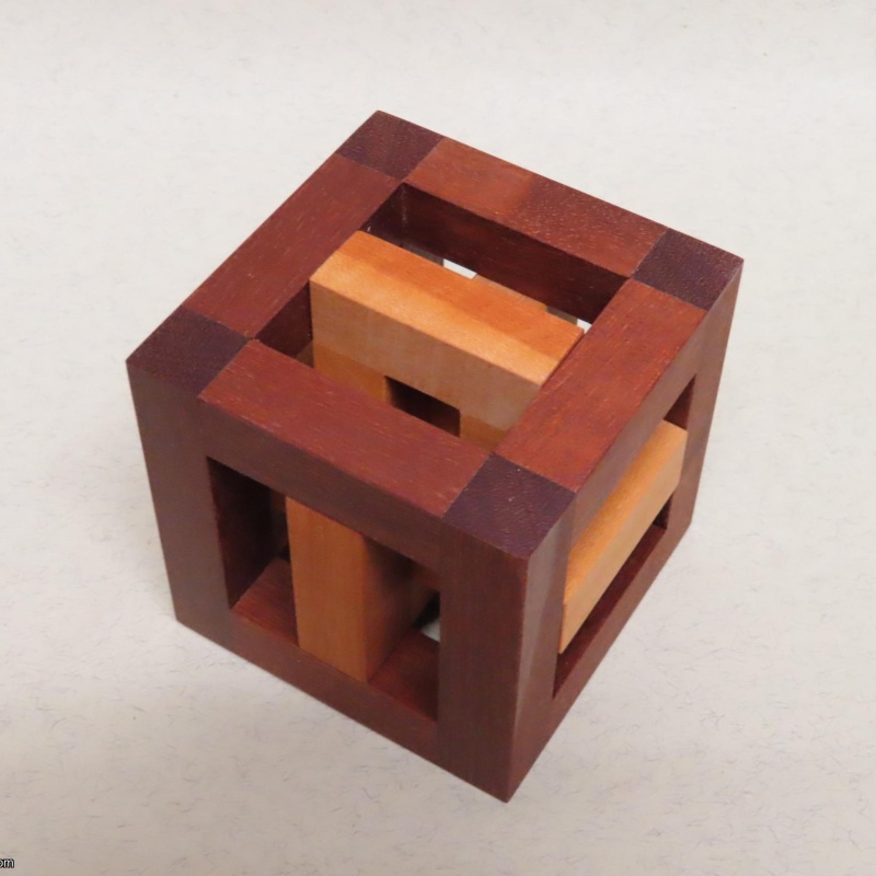Caged Knot (IPP25 exchange)