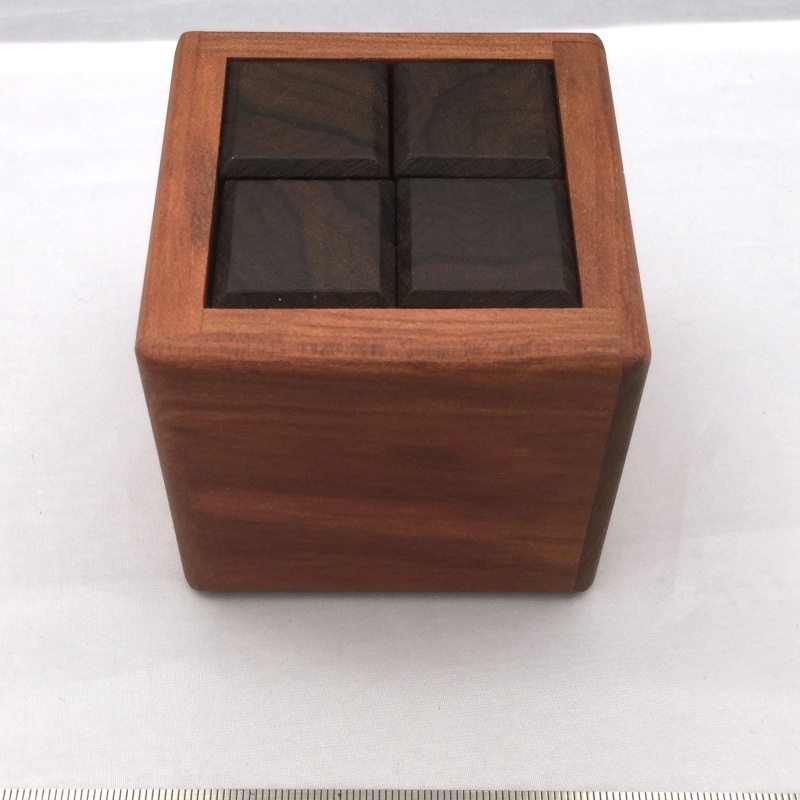 Burrbox 1