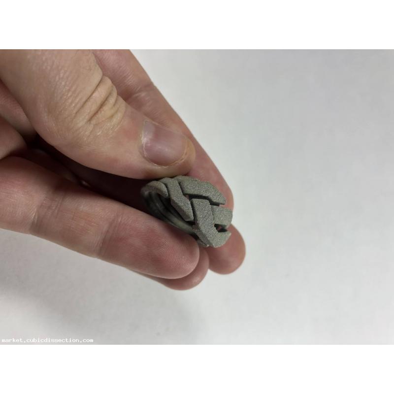Oskar&#039;s OoO Ring 3D Printed Puzzle Size 10